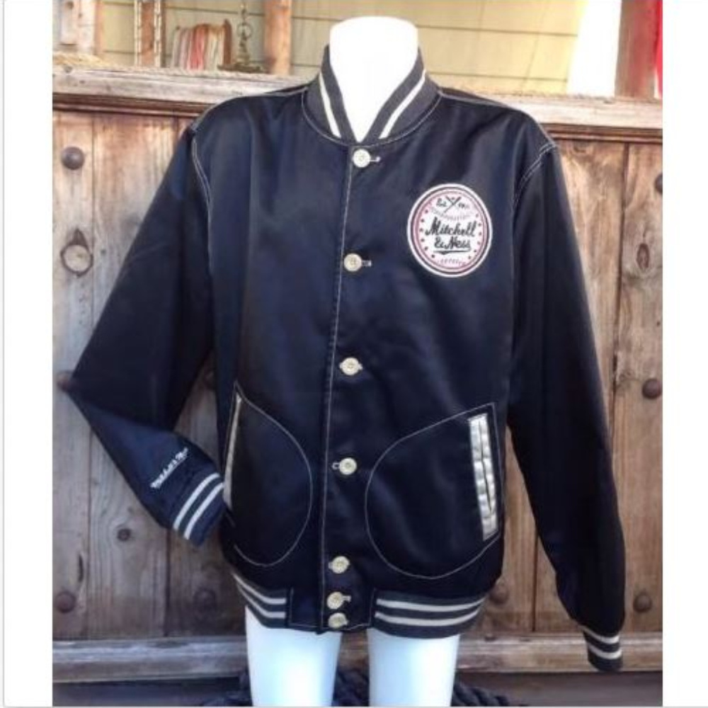 MENS MITCHELL & NESS VARSITY BASEBALL JACKET 3XL